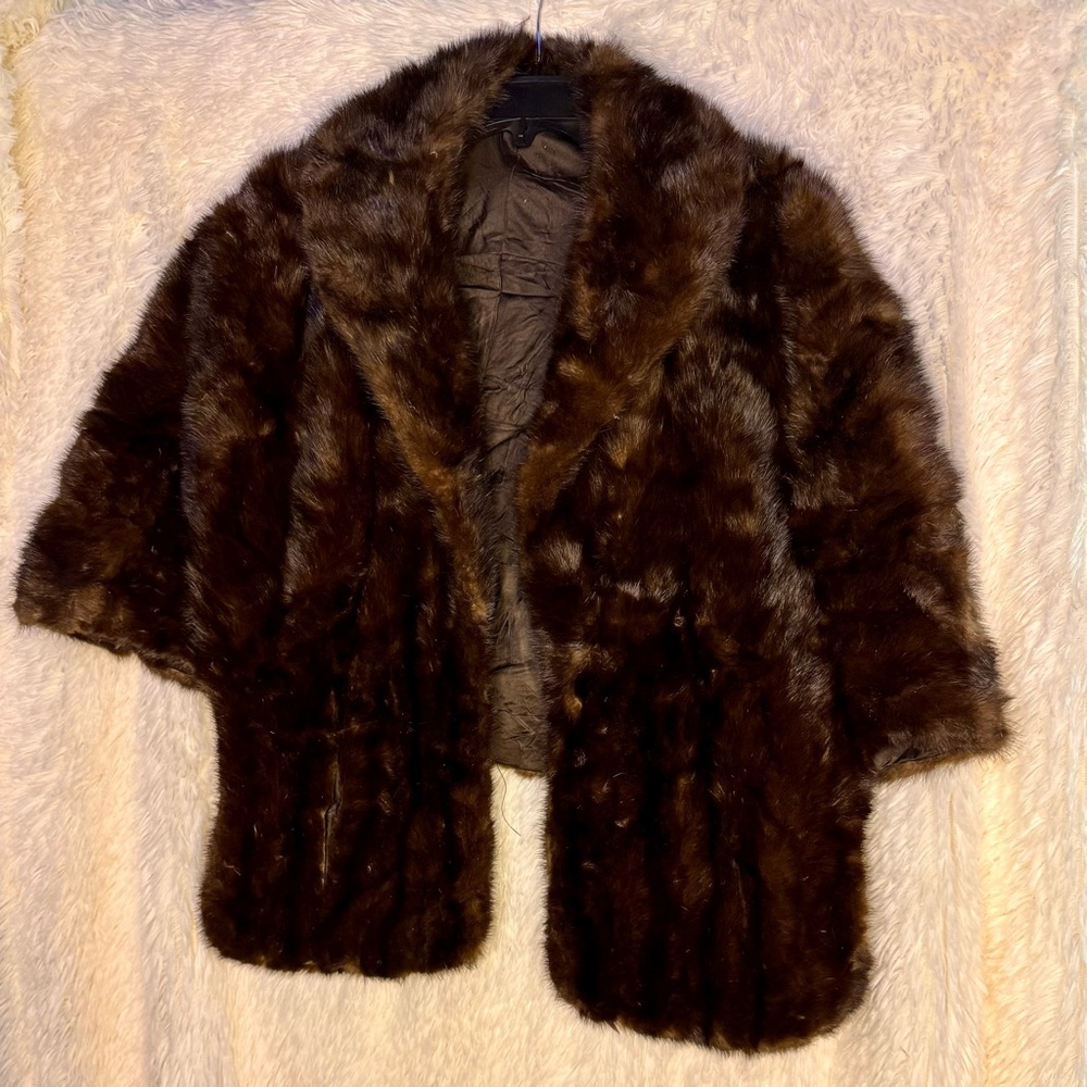 Vintage Genuine Mink Fur Cape / Stole – Free Size | Classic Draped Silhouette - Picture 2 of 5
